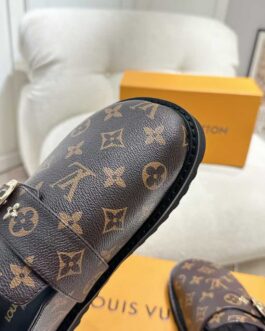 Louis Vuitton Buty, sandály převracejí, skóre