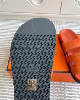 Hermes Buty, Sandale flip -flops, Scor