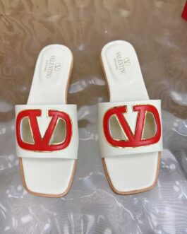 Valentino Buty, Sandale flip -flops, Scor