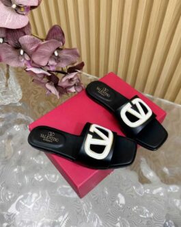 Valentino Buty, sandals flip -flops, score