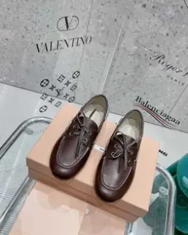 Miu miu Buty, mokasyny, skora od reki