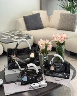 Geanta Balenciaga, piele