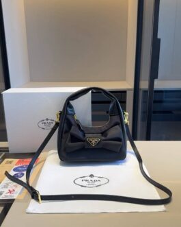 Prada handbag women's bag, skin