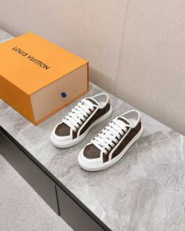 Louis Vuitton Sneakersy, trampki, tenisówki, buty, skora