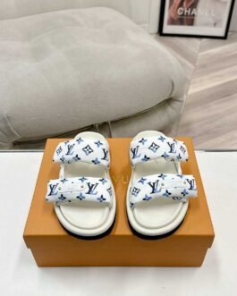 Louis Vuitton Buty, sandály převracejí, skóre