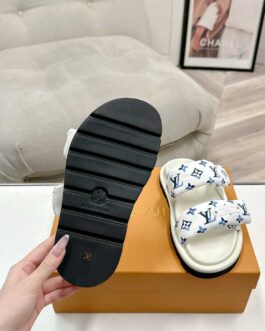 Louis Vuitton Buty, sandály převracejí, skóre