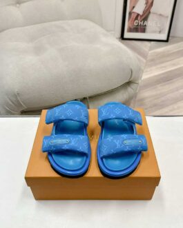 Louis Vuitton Buty, Сандалии флэнк -блоки, счет