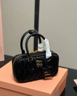 Torebka Miu Miu torba, skóra