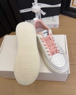 Chanel Sneakersy, trampki, tenisówki, buty, skora