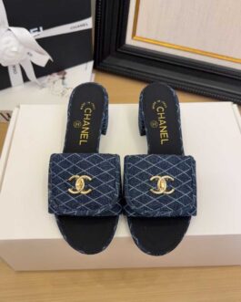 Chanel Buty, sandaly klapki, skora