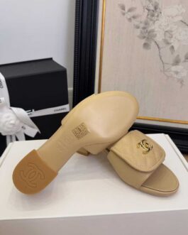 Chanel Buty, sandaly klapki, skora