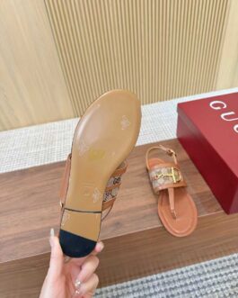 Gucci Buty, sandals flip -flops, score