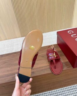 Gucci Buty, sandals flip -flops, score