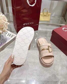 Gucci Buty, sandals flip -flops, score