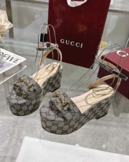 Gucci Buty, sandals flip -flops, score