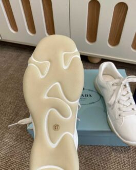 Prada sneakers, sneakers, trainers, shoes, score