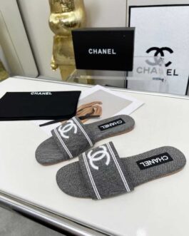 Chanel Buty, sandaly klapki, skora