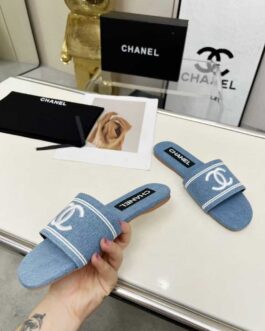 Chanel Buty, sandaly klapki, skora