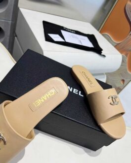 Chanel Buty, sandals flip -flops, score