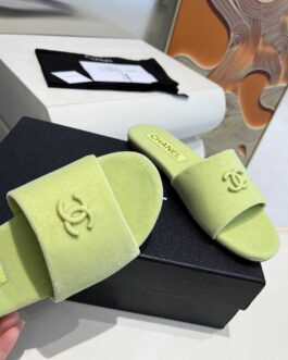 Chanel Buty, sandaly klapki, skora