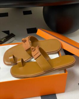 Hermes Buty, Sandale flip -flops, Scor
