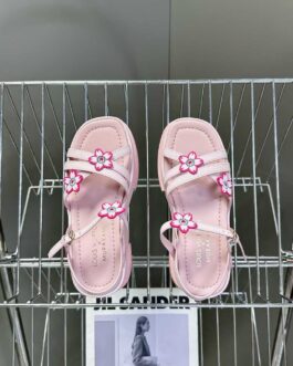 Louis Vuitton Buty, sandály převracejí, skóre