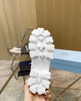 Prada Buty, sandals flip -flops, score