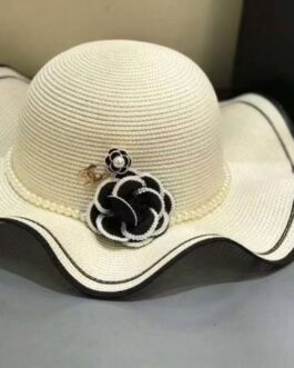Chanel Hat, Dámský klobouk z ruky