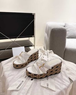 Dior Buty, sandaly klapki, skora