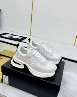 Chanel Sneakersy, trampki, tenisówki, buty, skora