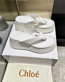 Chloe Buty, sandaly klapki, skora