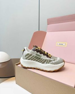 Miu miu Sneakersy, trampki, tenisówki, buty, skora