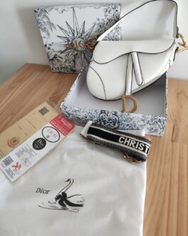 Torebka damska elegancka Dior od reki