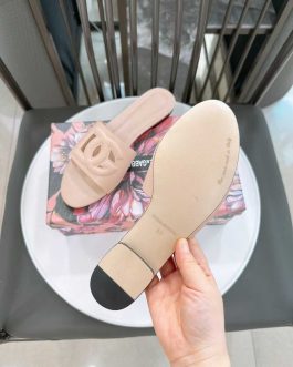 Dolce & gabbana shoes, sandals flip -flops, score
