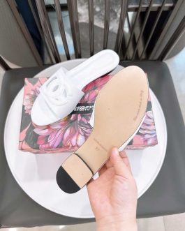 Dolce & gabbana shoes, sandals flip -flops, score