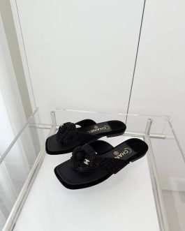 Chanel Buty, sandaly klapki, skora