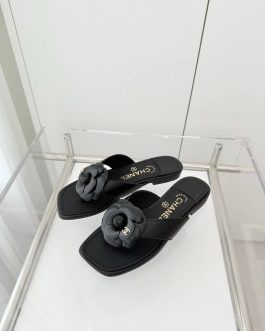 Chanel Buty, sandals flip -flops, score