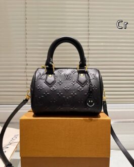 Torebka damska elegancka Louis Vuitton, skóra