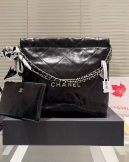 Torebka damska elegancka Chanel, skóra