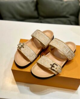 Louis Vuitton Buty, sandaly klapki, skora