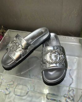 Gucci Buty, sandaly klapki, skora