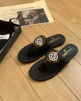 Chanel Buty, sandaly klapki, skora
