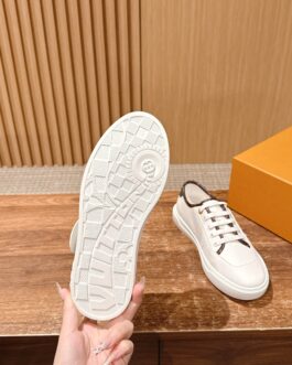 Louis Vuitton Sneakersy, trampki, tenisówki, buty, skora