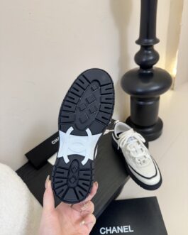 Chanel Sneakersy, trampki, tenisówki, buty, skora