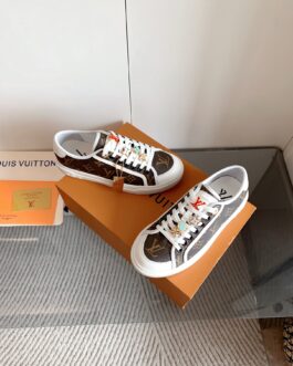 Louis Vuitton Sneakersy, trampki, tenisówki, buty, skora