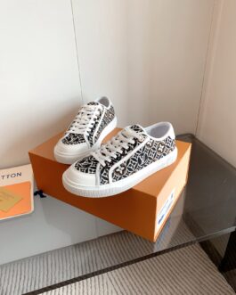 Louis Vuitton Sneakersy, trampki, tenisówki, buty, skora