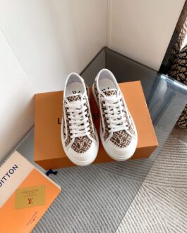 Louis Vuitton Sneakersy, trampki, tenisówki, buty, skora