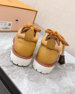 Louis Vuitton Sneakersy, trampki, tenisówki, buty, skora