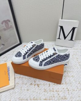 Louis Vuitton Sneakersy, trampki, tenisówki, buty, skora
