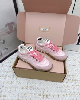 Miu miu Sneakersy, trampki, tenisówki, buty, skora